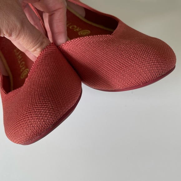 Rothys size 12 copper flats excellent condition - Picture 9 of 11